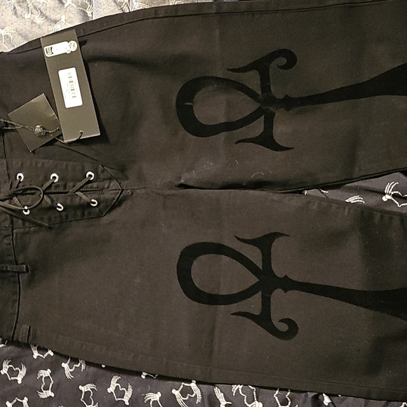 Killstar Unmral Lock Flares, XL, BNWT - Picture 2 of 3